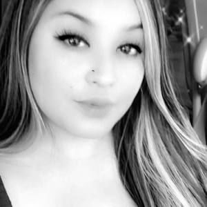 Meet your Posher, Daniela